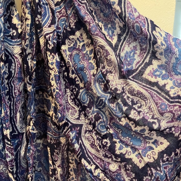 Isaac Mizrahi Live! purple and blue pattern scarf - Picture 5 of 6